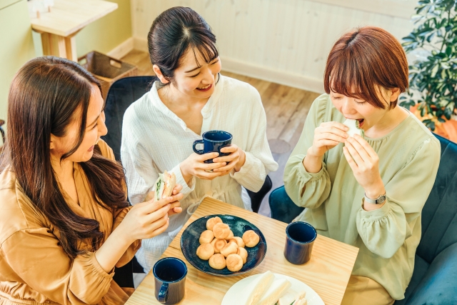 友人と話す・遊ぶ