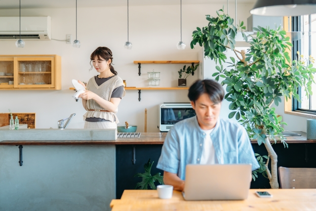 自由がなくなる