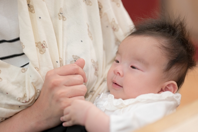 生後 1 ヶ月 泣き 止ま ない